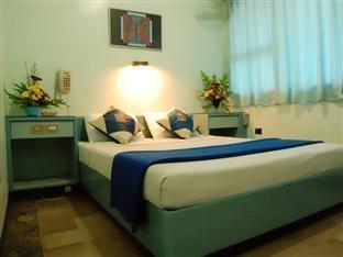 Legazpi Tourist Inn Екстериор снимка